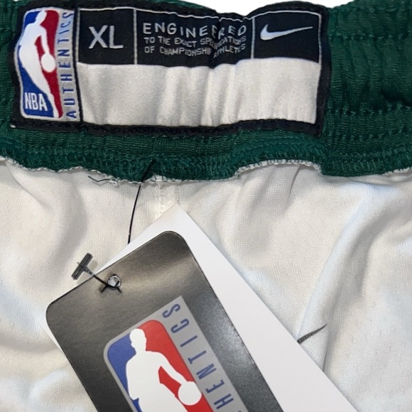 Nike Boston Celtics Youth City Edition NBA Basketball Dri-Fit Shorts - Picture 9 of 10